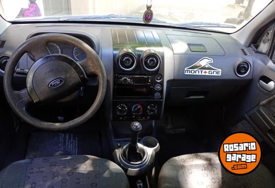Camionetas - Ford Ecosport 2003 Nafta 250000Km - En Venta