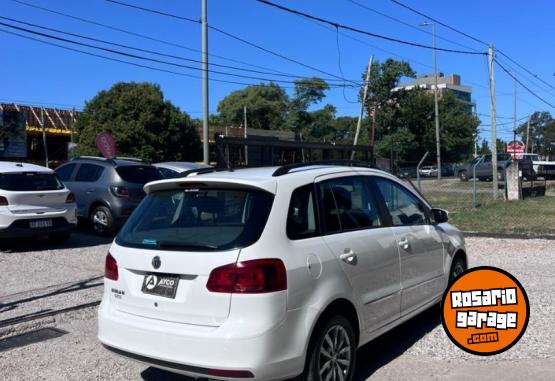 Autos - Volkswagen SURAN 1.6 HIGHLINE 2012 Nafta  - En Venta