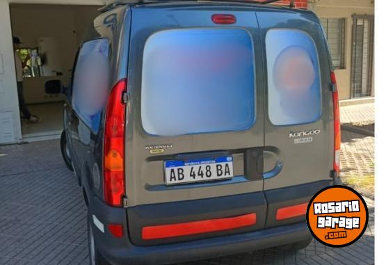 Utilitarios - Renault KANGOO PH3 CONFORT 1.6 2017 GNC 186700Km - En Venta