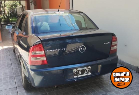 Autos - Chevrolet ASTRA GL 2.0 2006 GNC 164500Km - En Venta