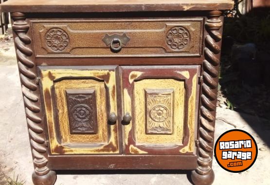 Hogar - Juego de c�moda y dos mesas de luz - En Venta