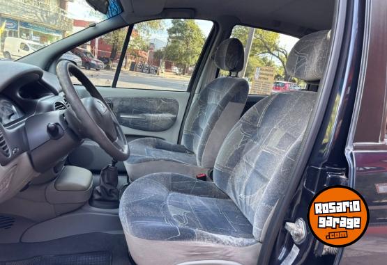 Autos - Renault SCENIC 1.9DTI CONFORT 2009 Diesel 158000Km - En Venta