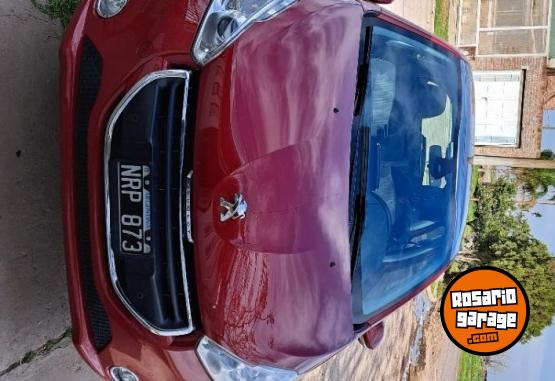 Autos - Peugeot Feline 2014 Nafta 130000Km - En Venta