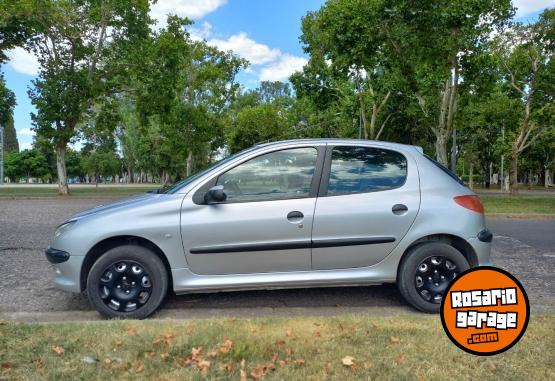 Autos - Peugeot 206 2006 Nafta 160500Km - En Venta