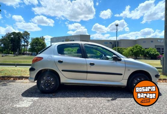 Autos - Peugeot 206 2006 Nafta 160500Km - En Venta
