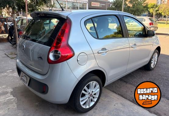Autos - Fiat Palio Essense 2015 Nafta 112000Km - En Venta