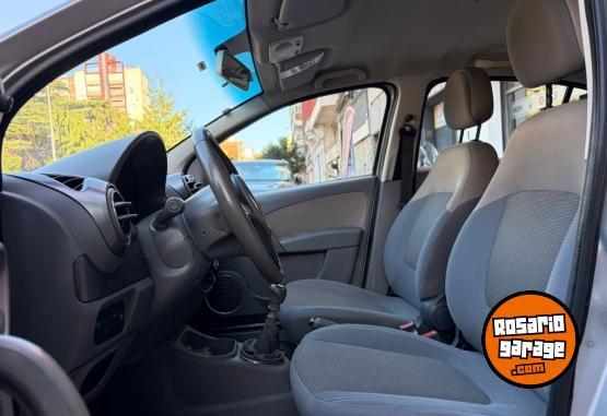 Autos - Fiat Palio Essense 2015 Nafta 112000Km - En Venta