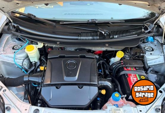 Autos - Fiat Palio Essense 2015 Nafta 112000Km - En Venta