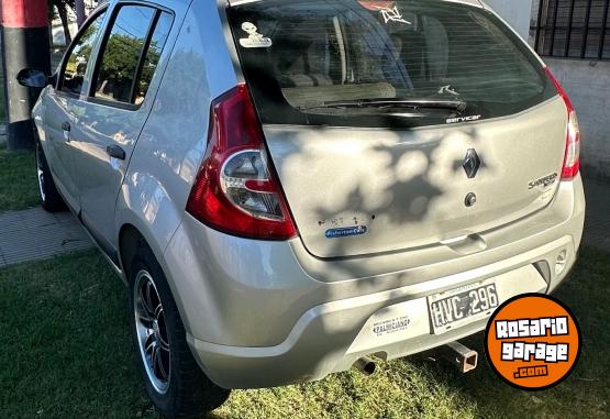 Autos - Renault Sandero 2009 GNC 177000Km - En Venta