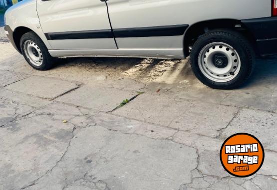 Utilitarios - Citroen Berlingo 2018 Diesel 39000Km - En Venta