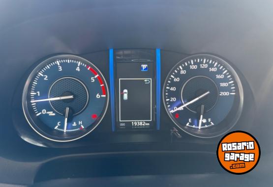 Camionetas - Toyota Sw4 srx at6 2.8 7asientos 2025 Diesel 19300Km - En Venta