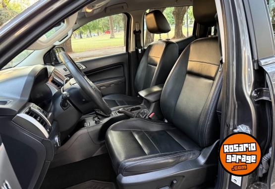 Camionetas - Ford Ranger Limited 3.2 4x4 2020 Diesel 115000Km - En Venta