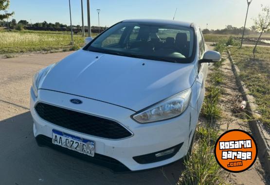 Autos - Ford Focus 2016 Nafta 167000Km - En Venta