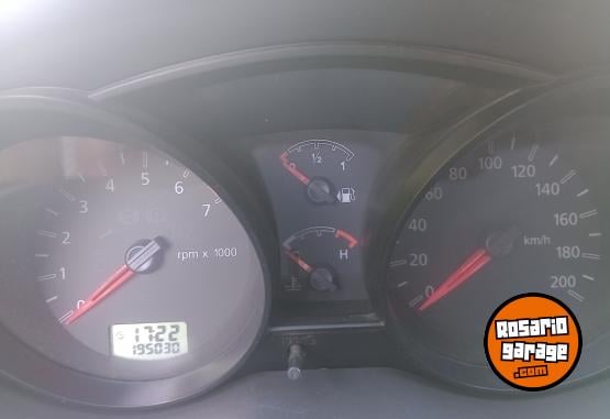 Autos - Ford Fiesta 5p ambiente Mp3 2008 Nafta 195000Km - En Venta