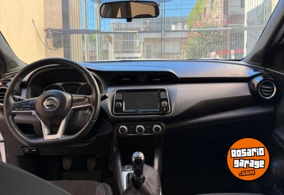 Autos - Nissan Kicks Advance MT 2017 Nafta 128000Km - En Venta