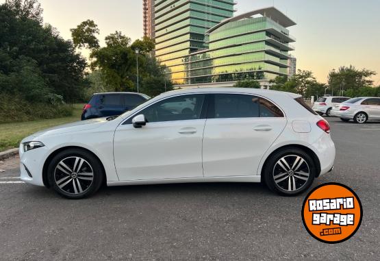Autos - Mercedes Benz A200 2021 Nafta 60000Km - En Venta