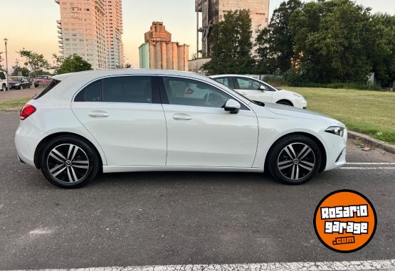 Autos - Mercedes Benz A200 2021 Nafta 60000Km - En Venta