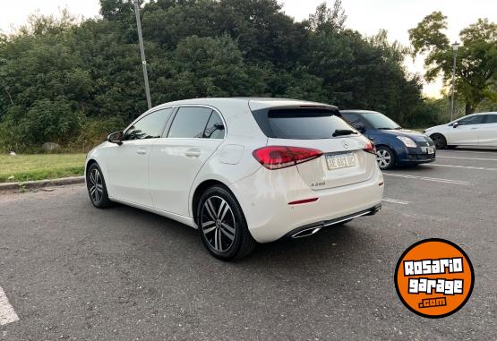 Autos - Mercedes Benz A200 2021 Nafta 60000Km - En Venta
