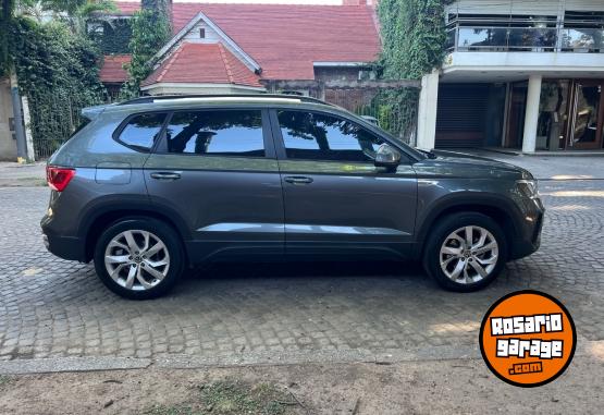 Camionetas - Volkswagen Taos Confortline 2023 Nafta 30000Km - En Venta