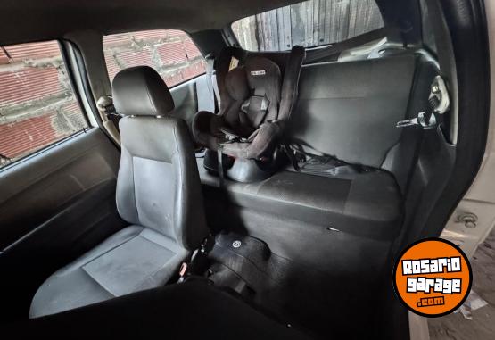 Autos - Volkswagen Gol power 2010 Nafta 150000Km - En Venta