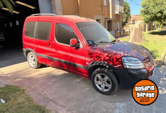 Utilitarios - Peugeot Partner vtc plus 2017 Diesel 110000Km - En Venta