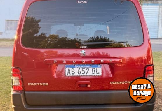 Utilitarios - Peugeot Partner vtc plus 2017 Diesel 110000Km - En Venta