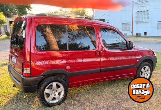 Utilitarios - Peugeot Partner vtc plus 2017 Diesel 110000Km - En Venta