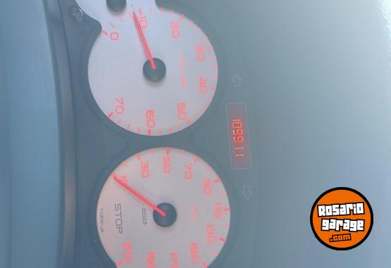 Utilitarios - Peugeot Partner vtc plus 2017 Diesel 110000Km - En Venta