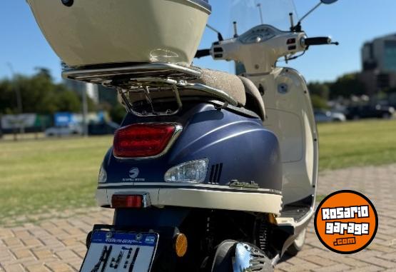 Motos - Zanella Styler 150 exclusive 2021 Nafta 4500Km - En Venta