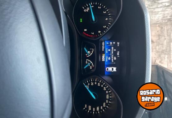 Autos - Ford Focus SE Plus 5 ptas 2018 Nafta 103000Km - En Venta