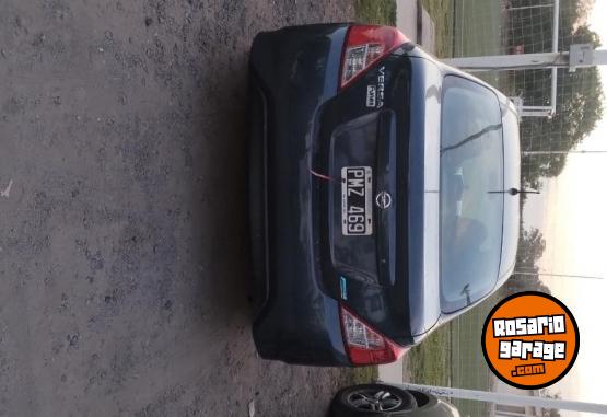 Autos - Nissan Versa 2016 GNC 114700Km - En Venta