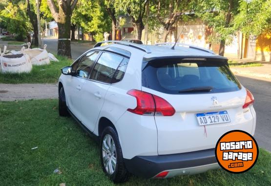 Autos - Peugeot 2008 Allure 2018 Nafta 125000Km - En Venta