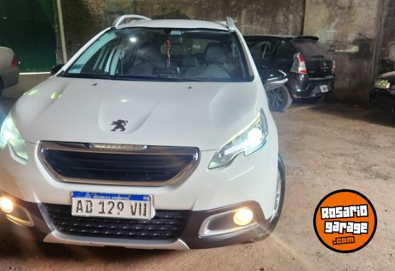 Autos - Peugeot 2008 Allure 2018 Nafta 125000Km - En Venta
