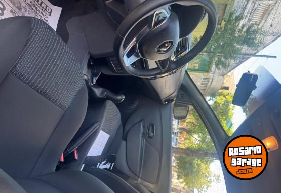 Autos - Renault Sandero 2023 Nafta 60000Km - En Venta