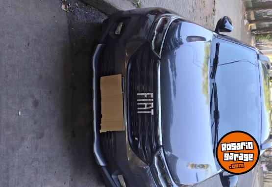 Camionetas - Fiat Strada volcano 2025 Nafta 23000Km - En Venta