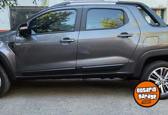 Camionetas - Fiat Strada volcano 2025 Nafta 23000Km - En Venta