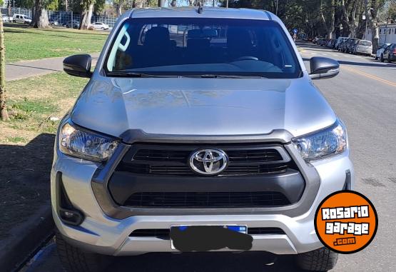 Camionetas - Toyota Hilux Sr 2.4 2022 Diesel 37000Km - En Venta