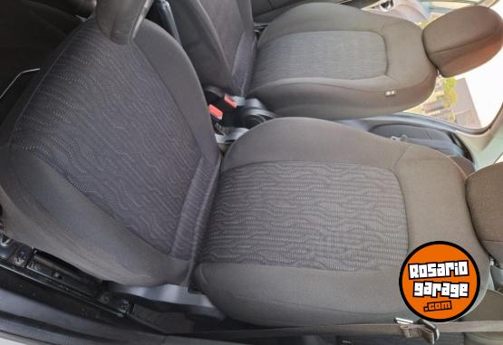 Autos - Fiat Cronos Attractive 1.3 2022 GNC 180000Km - En Venta