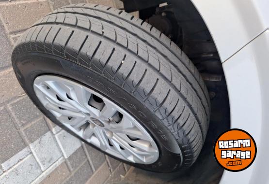 Autos - Fiat Cronos Attractive 1.3 2022 GNC 180000Km - En Venta