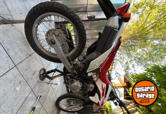 Motos - Honda Tornado 2019 Nafta 22000Km - En Venta