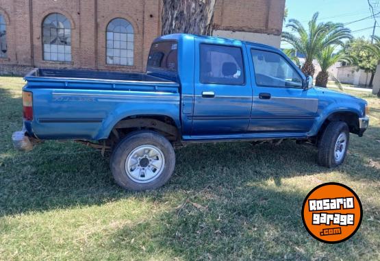 Camionetas - Toyota Hilux 4x4 1998 Diesel 200000Km - En Venta