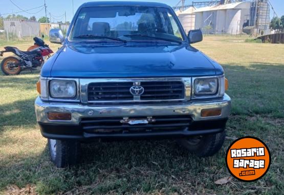 Camionetas - Toyota Hilux 4x4 1998 Diesel 200000Km - En Venta