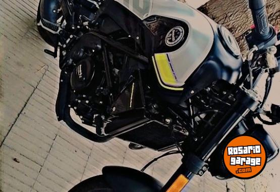 Motos - Benelli Leoncino 250 2022 Nafta 3000Km - En Venta