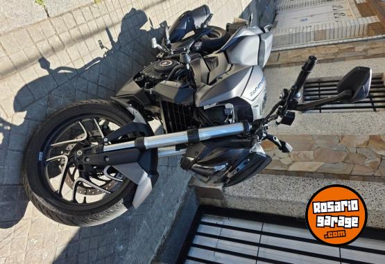 Motos - Bajaj Dominar 400 2022 Nafta 3500Km - En Venta