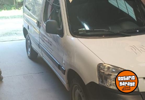 Utilitarios - Citroen Berlingo Furgon 1.6 hdi F 2013 Diesel 122000Km - En Venta