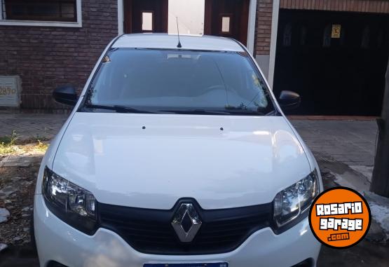 Autos - Renault Sandero 2017 Nafta 110000Km - En Venta