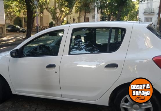 Autos - Renault Sandero 2017 Nafta 110000Km - En Venta
