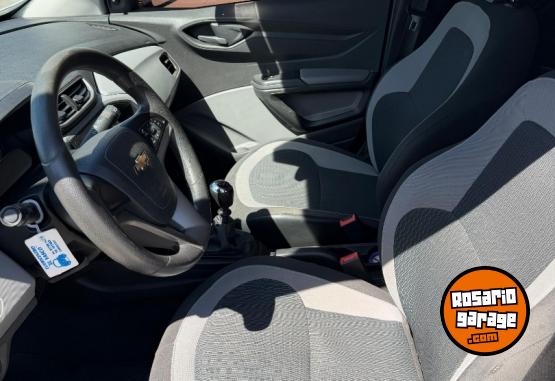 Autos - Chevrolet Onix LT 2017 Nafta 120000Km - En Venta