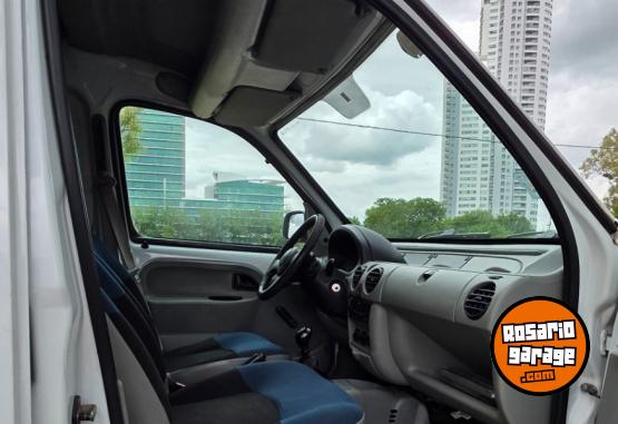 Utilitarios - Renault Kangoo 2013 Nafta 140000Km - En Venta