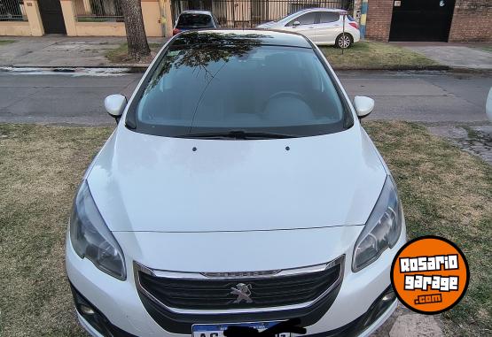 Autos - Peugeot 308 2018 Nafta 300Km - En Venta